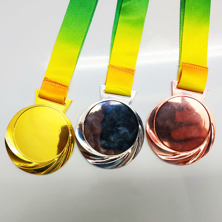 Huy chương cầu lông 2023 mặt sau